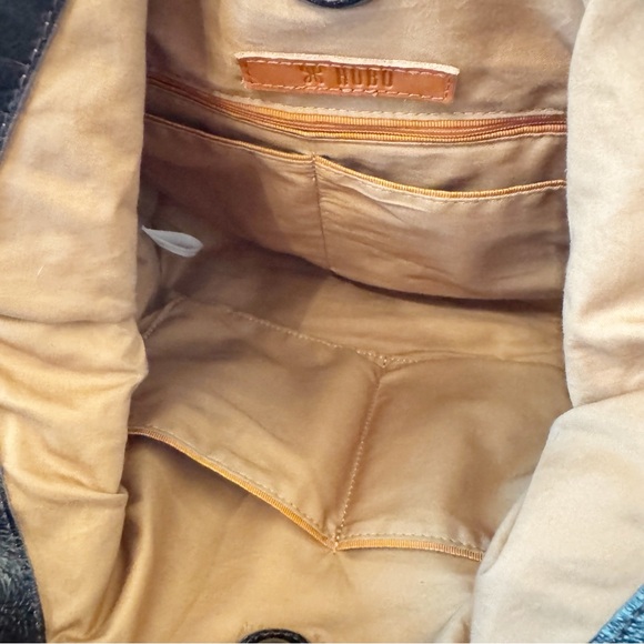 Hobo International Shelia Drop Handle Black Leather Handbag Small Size - Picture 5 of 5